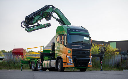 STUNNING F710RA FOR WOOD LIFTING & LOGISTICS